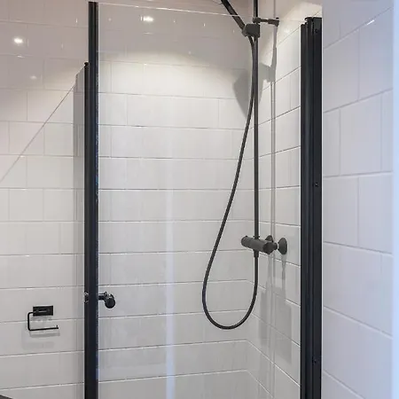 Hangon Asema 1 - Lemmikkihuone Hanko