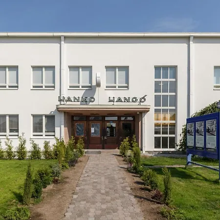Hangon Asema 1 - Lemmikit Sallittu Hanko