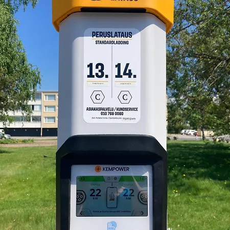 Hangon Asema 1 - Lemmikkihuone Apartment Hanko