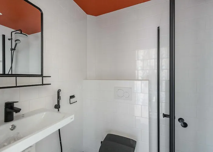 Apartment Hangon Asema 1 - Lemmikkihuone Hanko